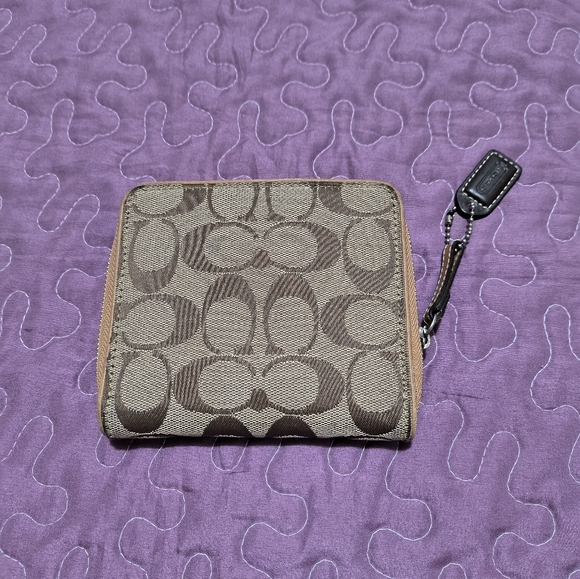 Coach Signature Small Zip Around Wallet - Picture 6 of 12